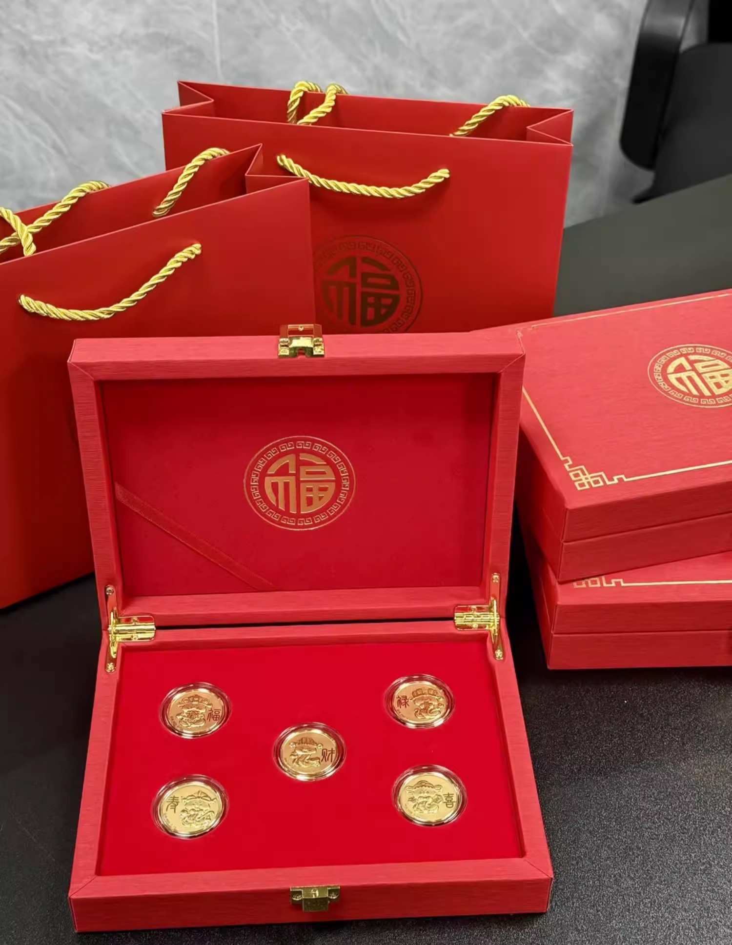 福祿壽喜財套裝蛇年紀(jì)念章